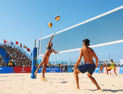 Teknik Dasar dan Taktik Bermain Bola Voli Pantai di Kompetisi Nasional